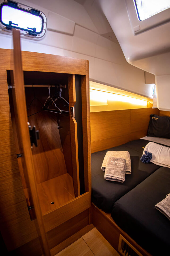 Psi Octantis C (21).jpg